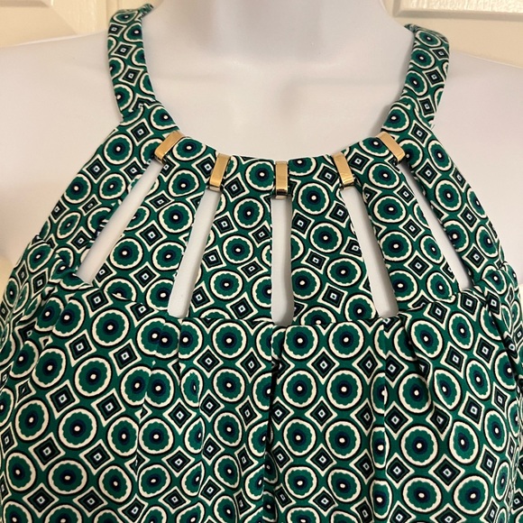 White House Black Market Top - Picture 4 of 5